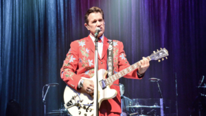 Chris Isaak Pictures