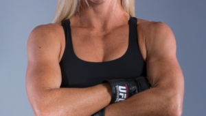 Holly Holm Iphone Wallpapers
