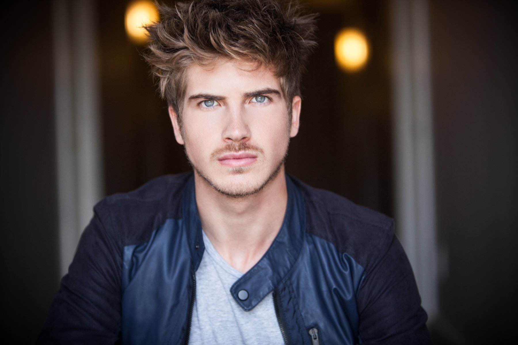 Joey Graceffa Wallpapers Images Photos Pictures Backgrounds