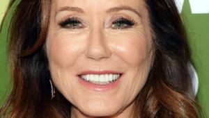 Mary Mcdonnell Images