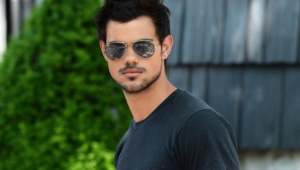 Pictures Of Taylor Lautner