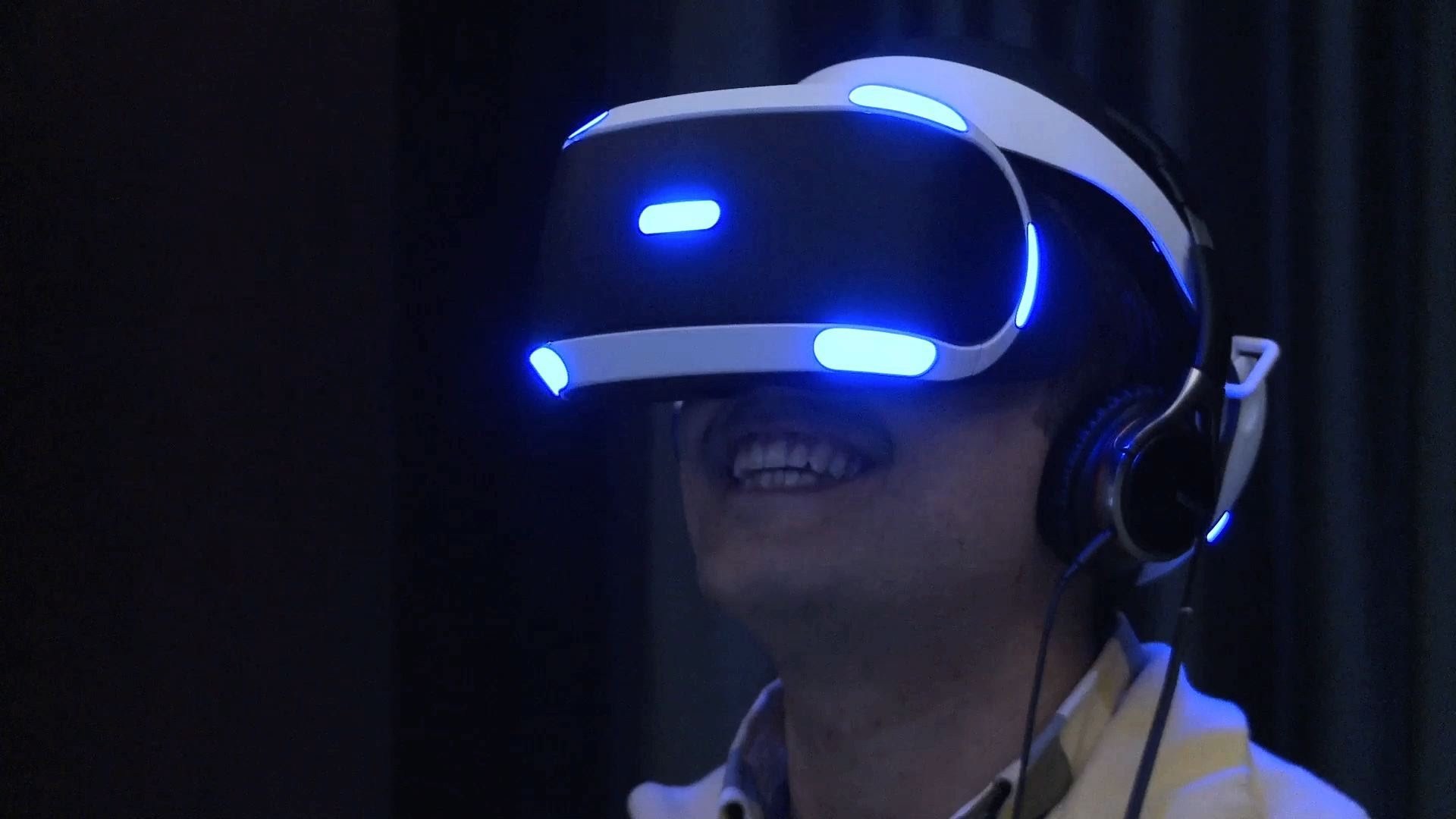 Компьютерный vr. VR шлем. Шлем для ПК. Sony VR шлем. Окулус шлем.