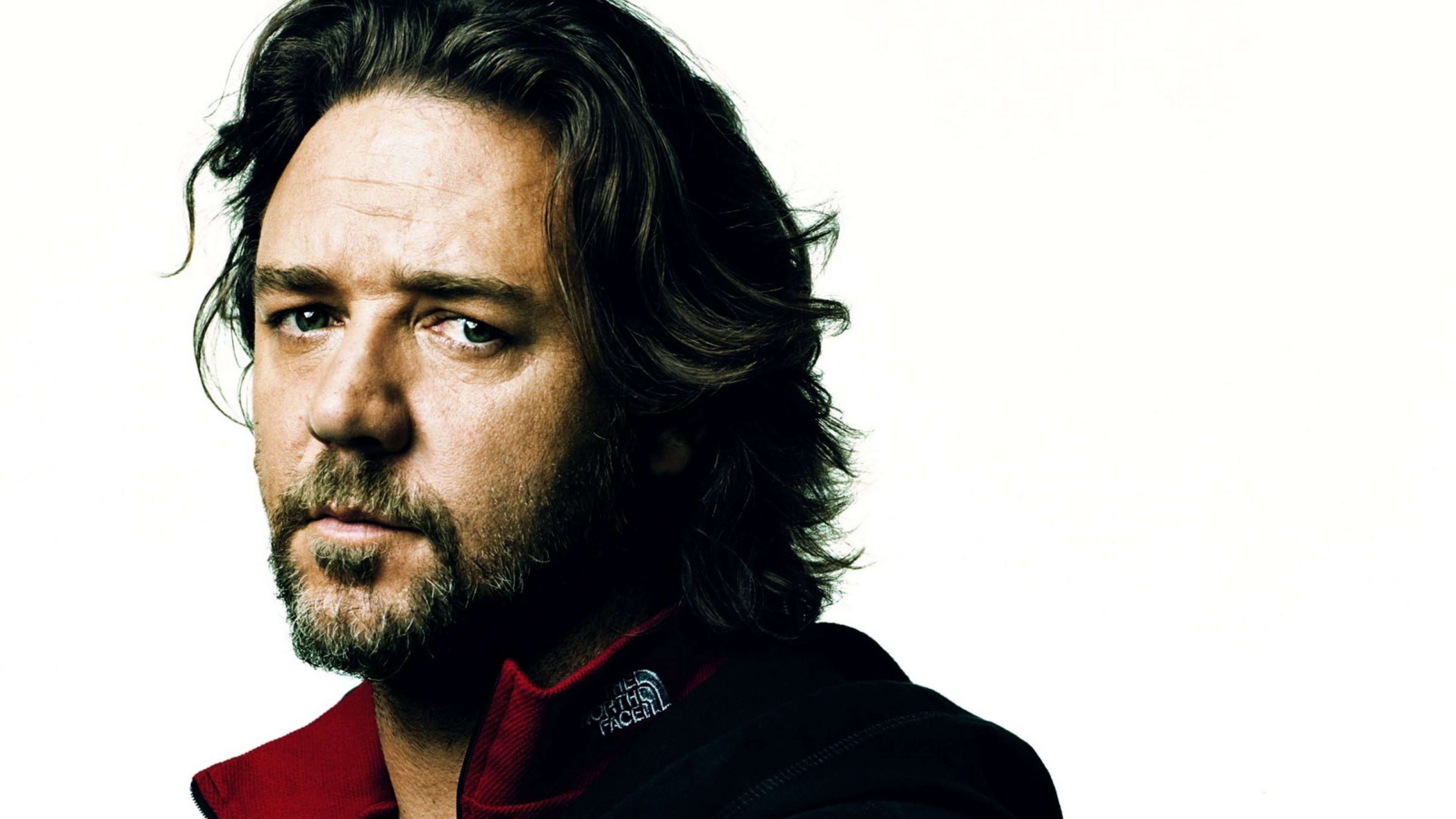 Russell Crowe Wallpapers And Backgrounds