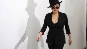 Yoko Ono Pictures