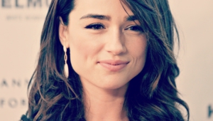 Crystal Reed Widescreen