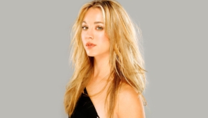 Kaley Cuoco Images