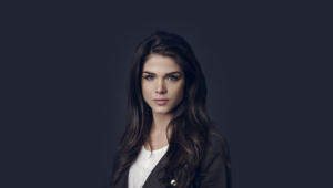 Marie Avgeropoulos Widescreen