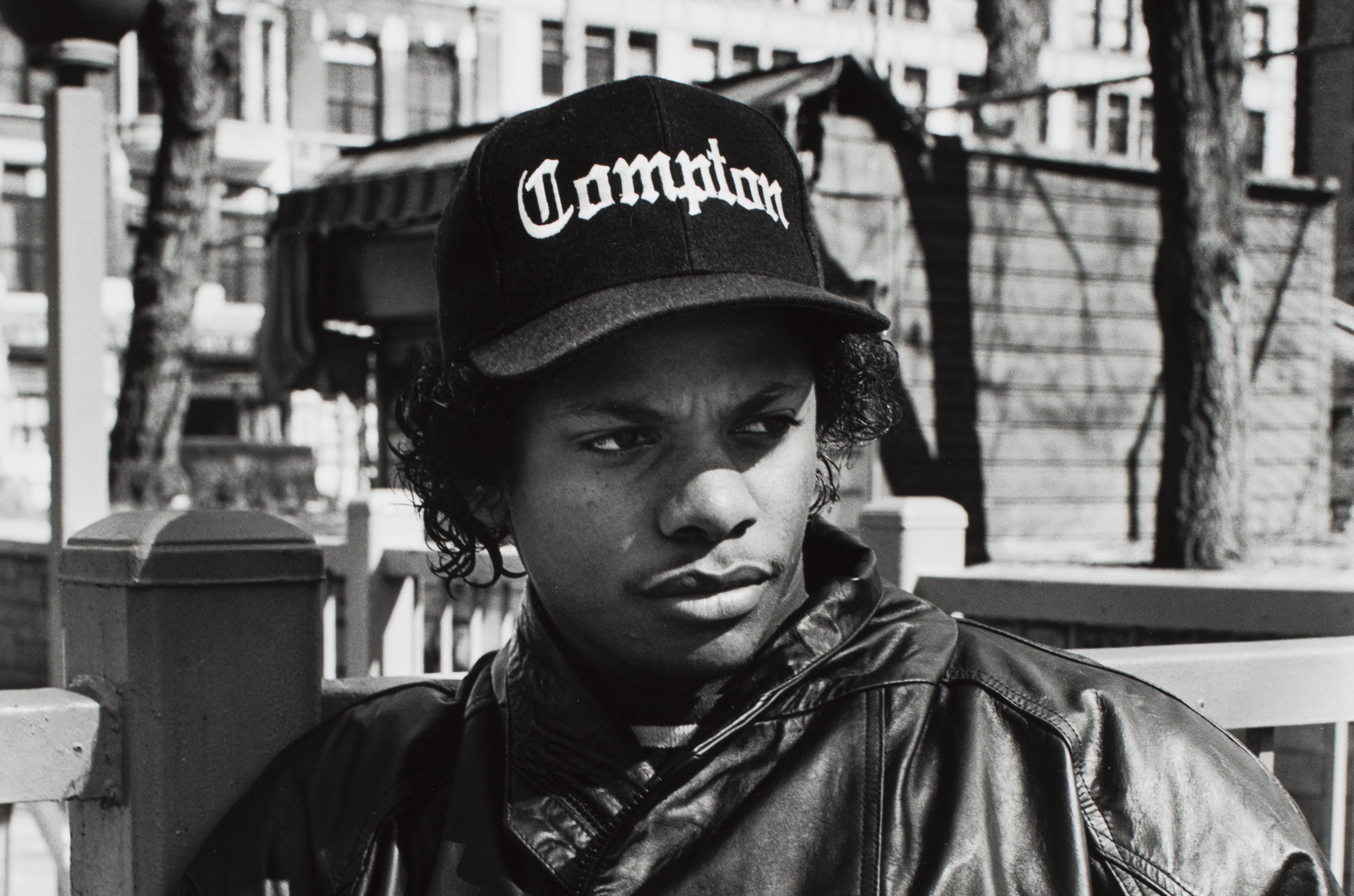 Pictures Of Eazy E. Home page. 