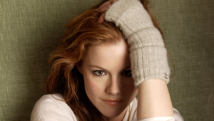 Pictures Of Kathleen Robertson