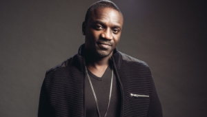 Akon Background