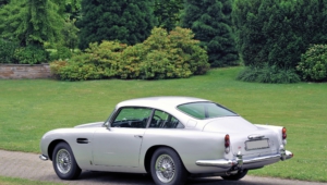 Aston Martin Db5 Background