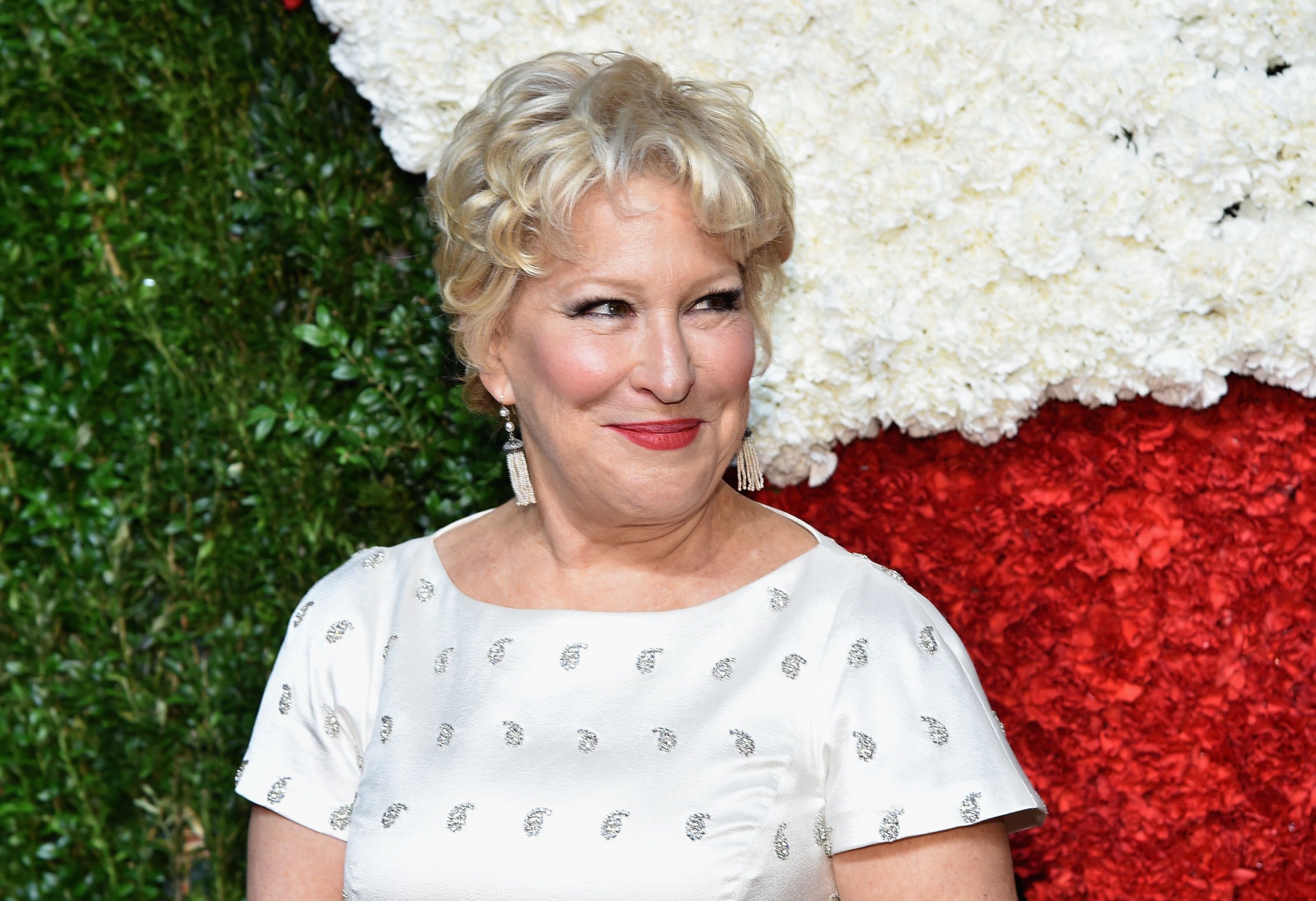 All Bette Midler wallpapers.