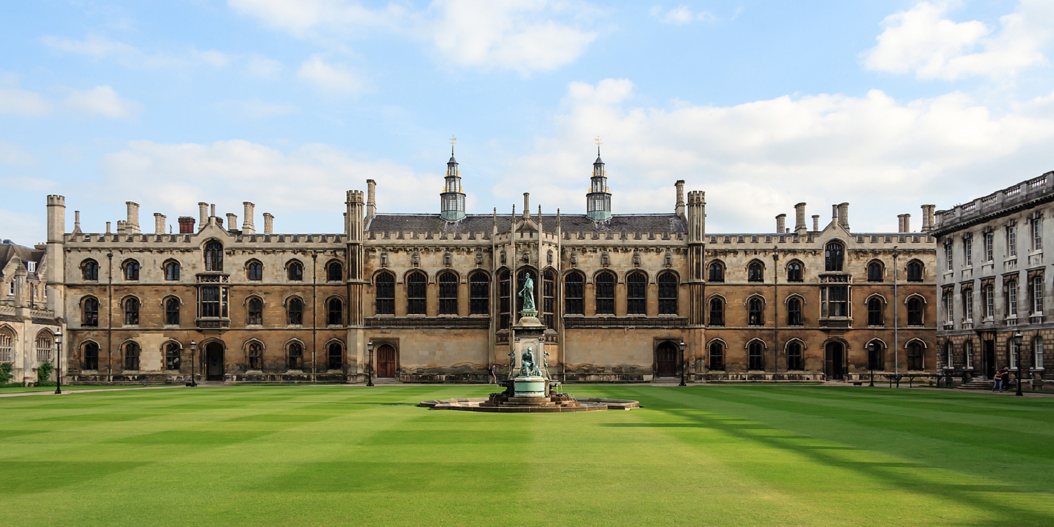 Cambridge university was founded. Кембриджский университет. Кембриджский университ. Англия Кэмбридж универы. Кембриджский университет кампус.