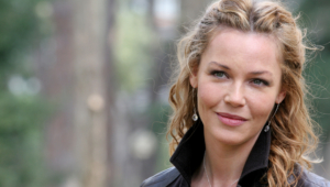 Connie Nielsen Pictures