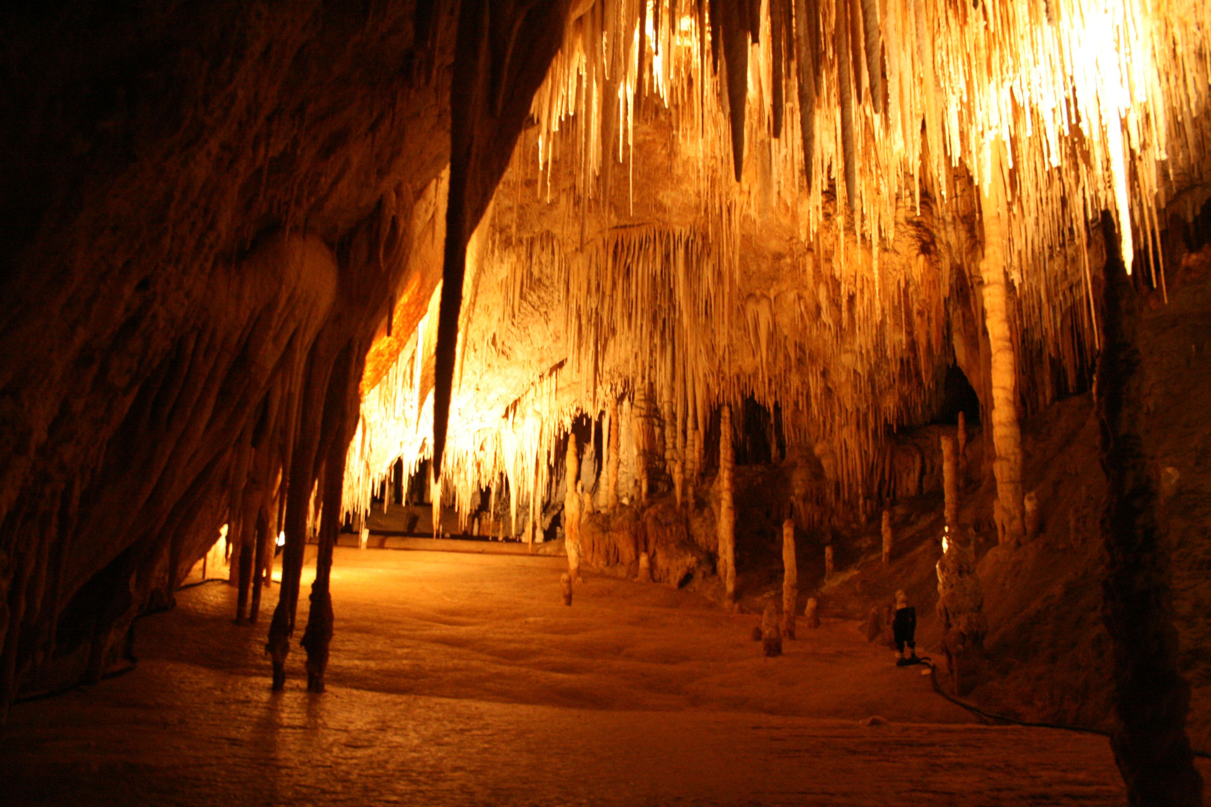 Illuminated Caves Hd Wallpaper