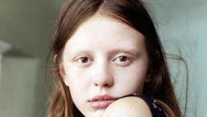 Mia Goth Wallpapers Images Photos Pictures Backgrounds