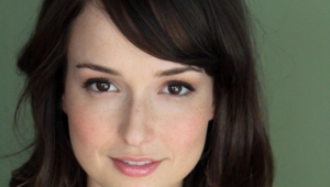 Milana Vayntrub Wallpapers Hd