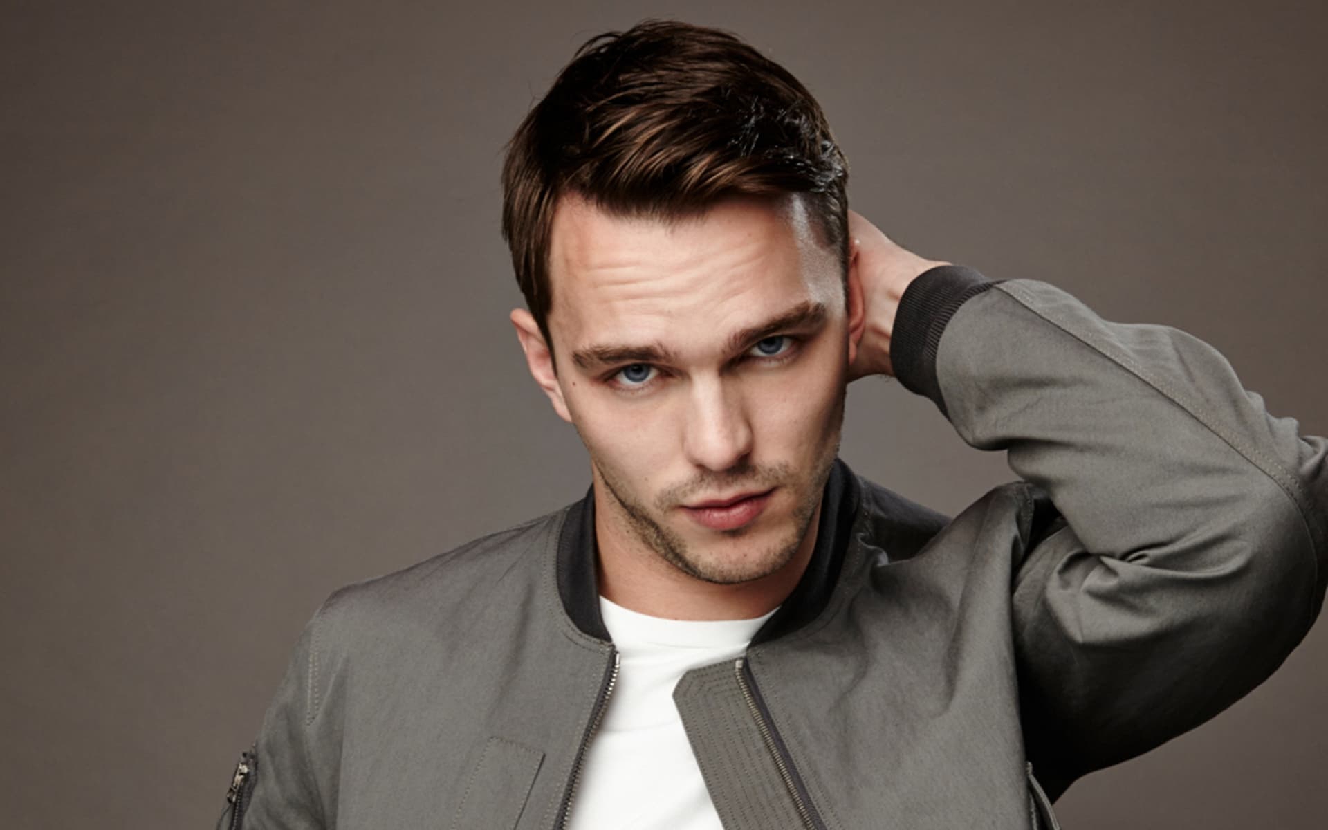 Nicholas Hoult Wallpapers Images Photos Pictures Backgrounds