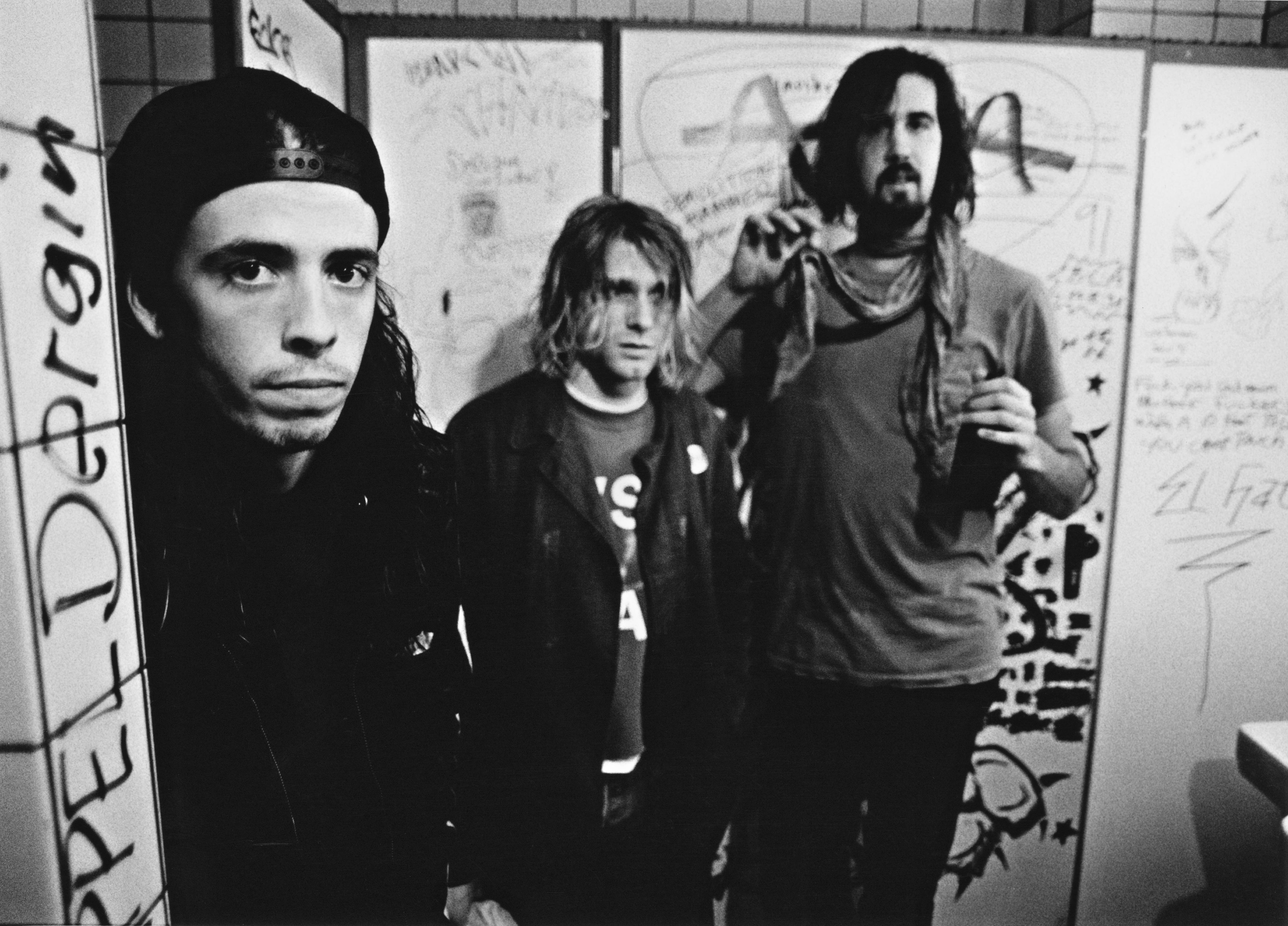 Nirvana Wallpapers Images Photos Pictures Backgrounds