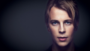 Tom Odell Hd Background