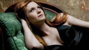 Bonnie Wright Photos